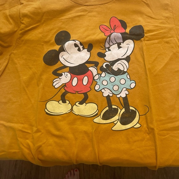 Disney MICKEY and MINNIE MOUSE T-Shirt Gold Cotton Shirt Sleeve Sz Large - Picture 5 of 7